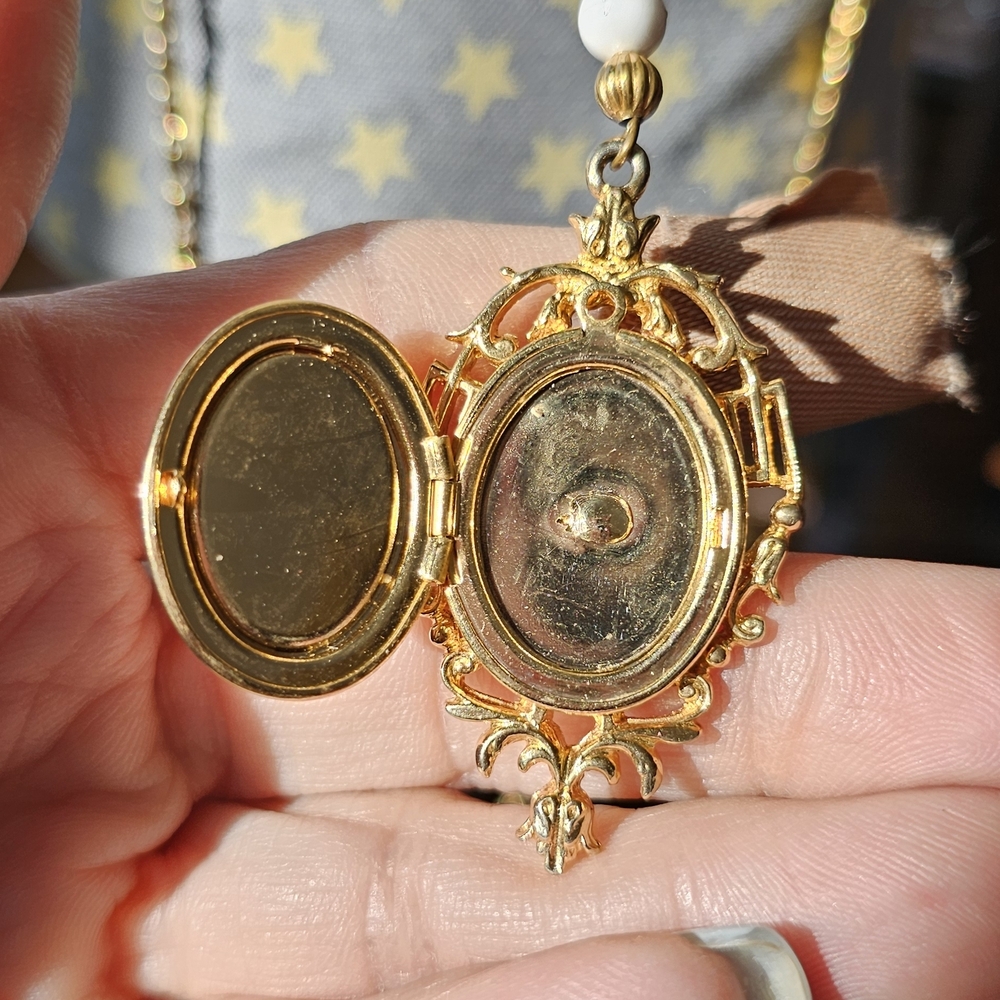 Vintage Rare ART Arthur Pepper Victorian Style Locket Layered Chain 30” Necklace - Picture 5 of 7